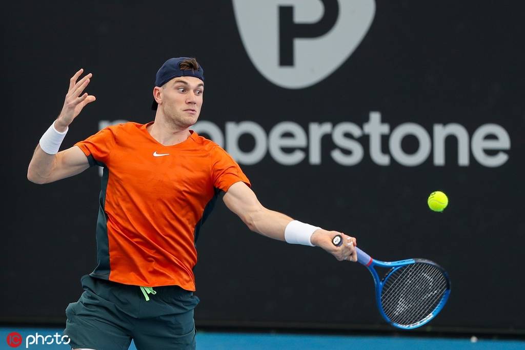 后场位置向 后场位置向